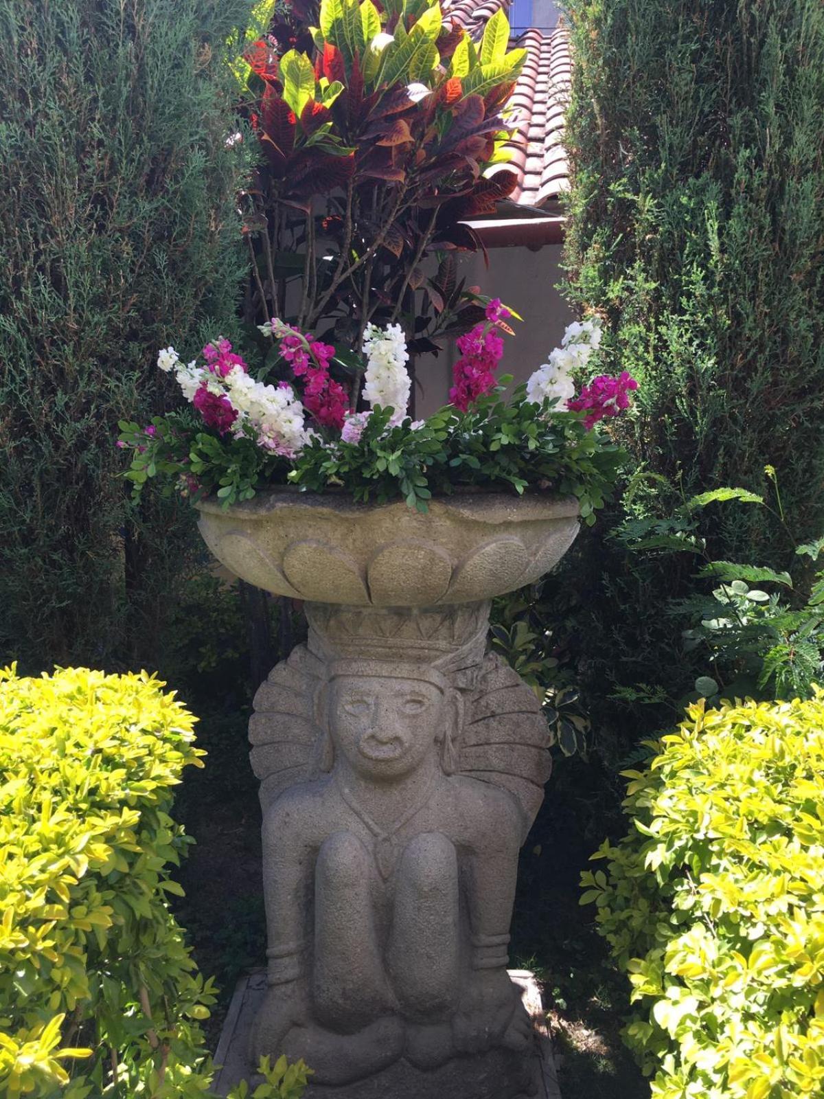 Hostal Jardin Escondido Vilcabamba Exterior photo