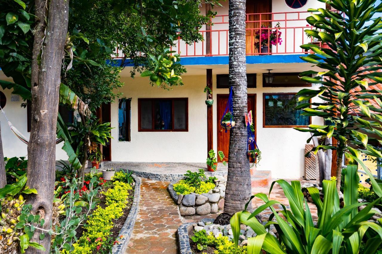 Hostal Jardin Escondido Vilcabamba Exterior photo