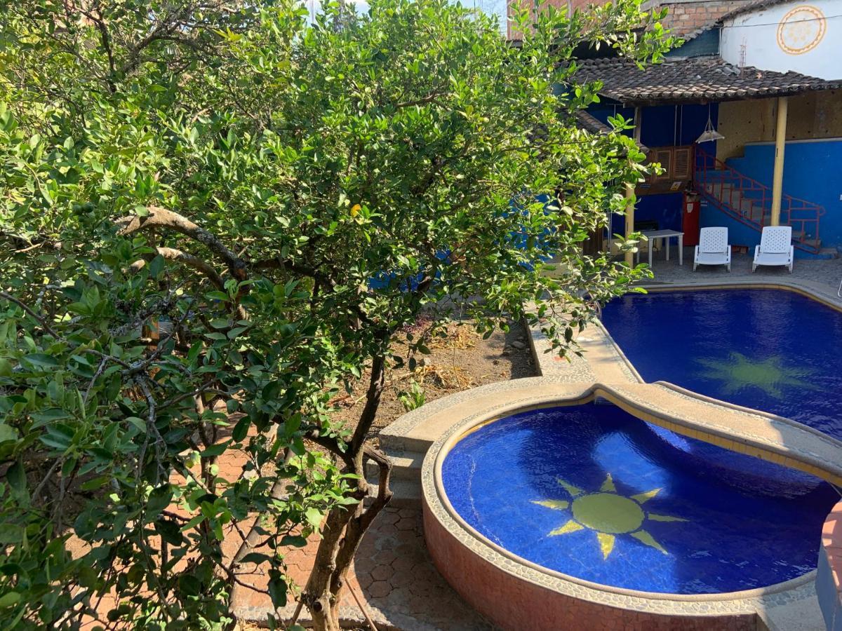 Hostal Jardin Escondido Vilcabamba Exterior photo